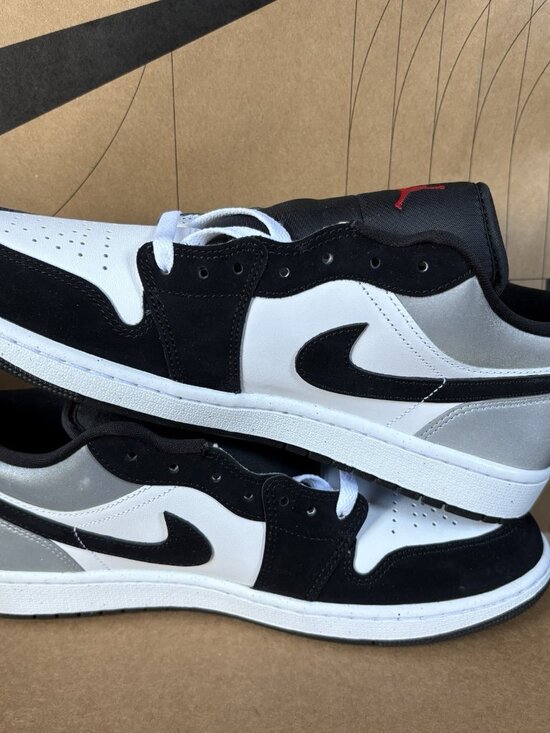 NEW Nike Air Jordan 1 Low SE White Black Matte Silver HF3148-106 Size 10.5 main image 5